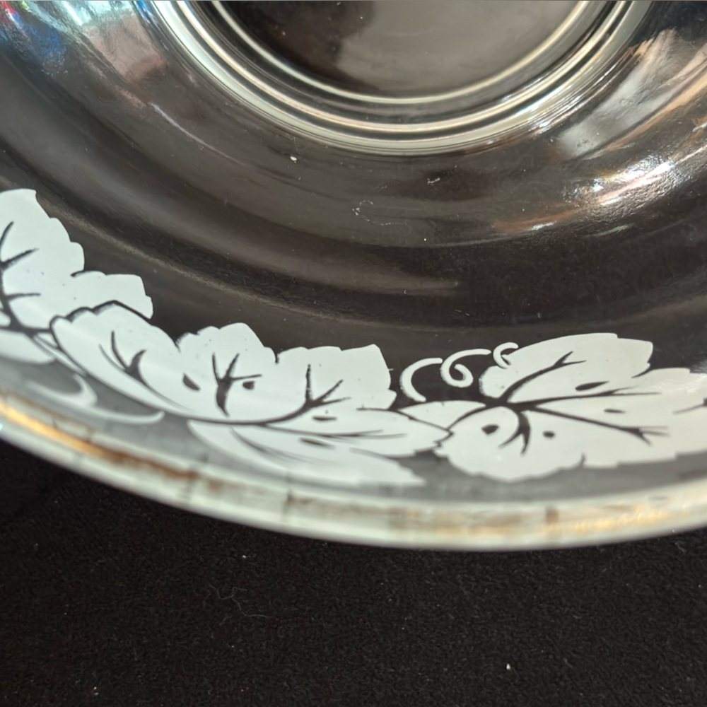 Vintage Anchor Hocking Maple Leaf  Glass Punch Bowl Set - Picture 12 of 16